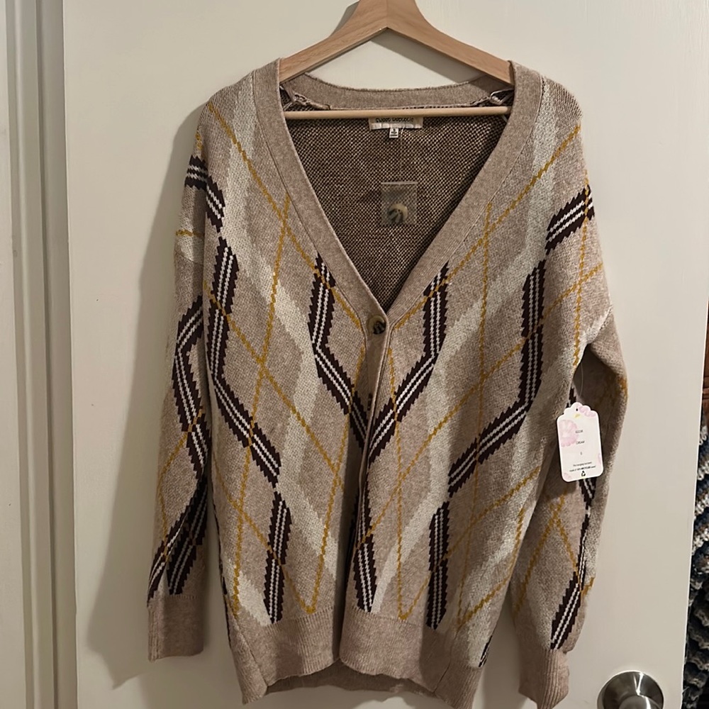 NWT oversized diamond plaid cardigan